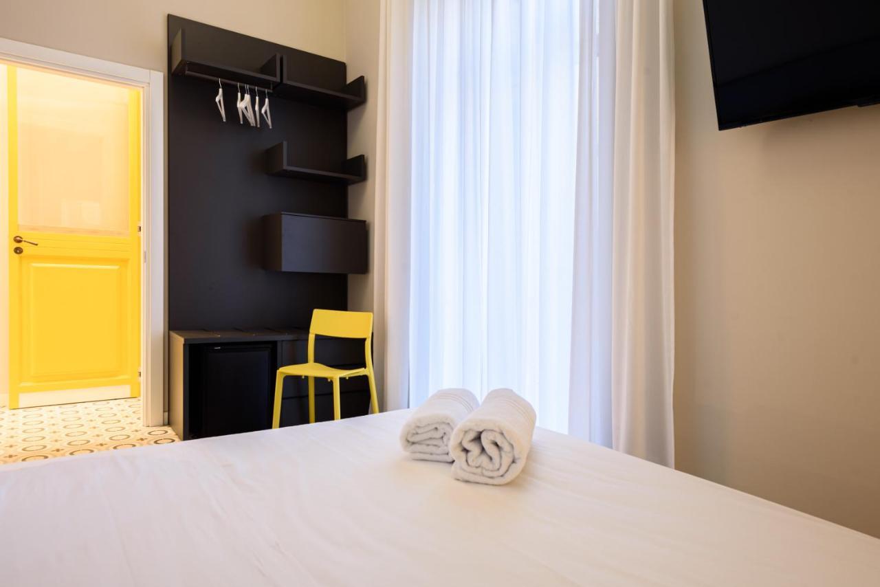 נאפולי Maria Theresa Rooms & Garden מראה חיצוני תמונה