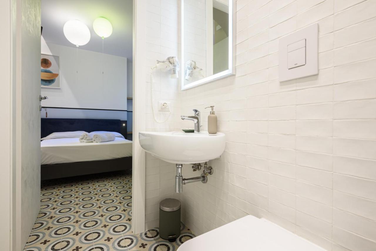 נאפולי Maria Theresa Rooms & Garden מראה חיצוני תמונה